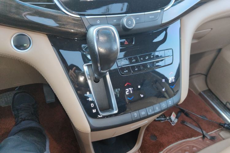 Used Buick GL8 2018 ES 28T Luxury Model China VI Standard
