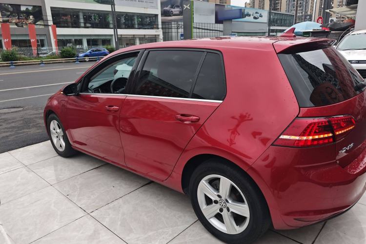 Used Volkswagen Golf 2016 1.6L Automatic Comfort Model
