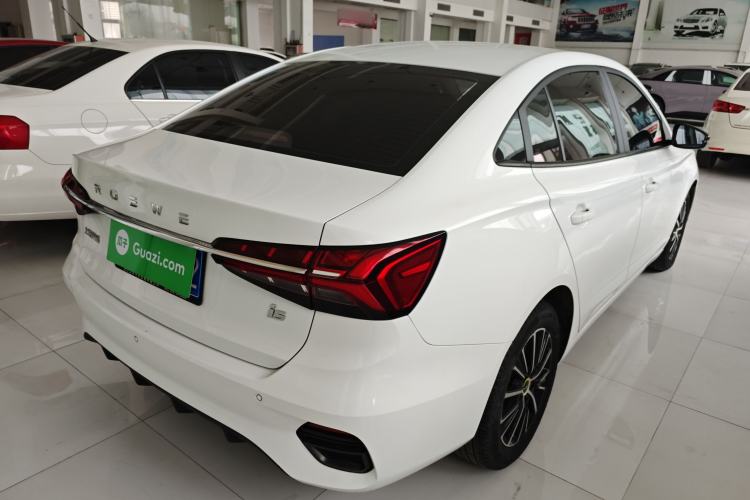 Used Roewe i5 2021 1.5L CVT Platinum Edition
