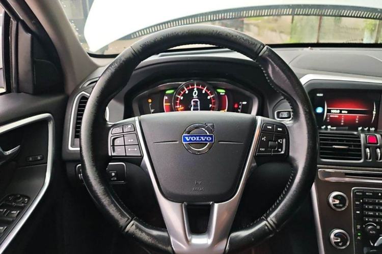 Used Volvo XC60 2015 T5 AWD Zhiyuan Edition