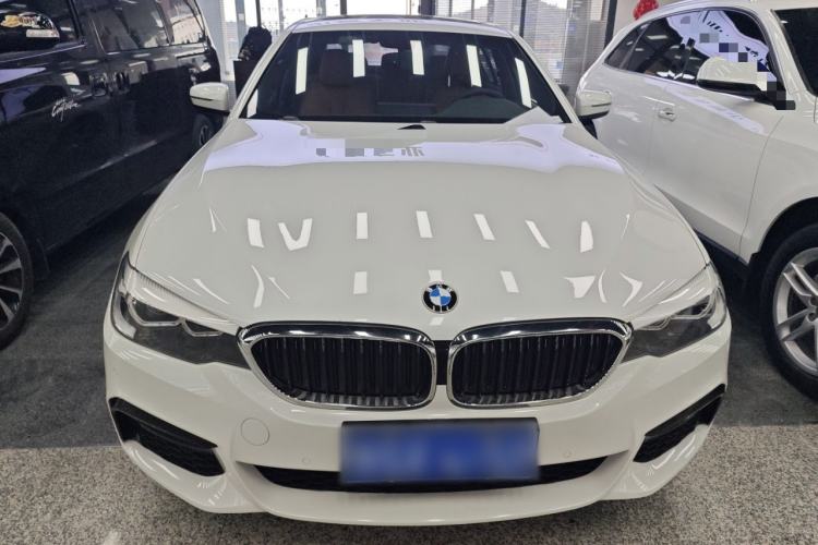 Used BMW 5 Series 2019 530Li Leading Model M Sport Package
