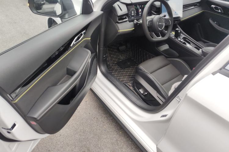 Used Lynk & Co 03 2023 1.5TD DCT JingPro