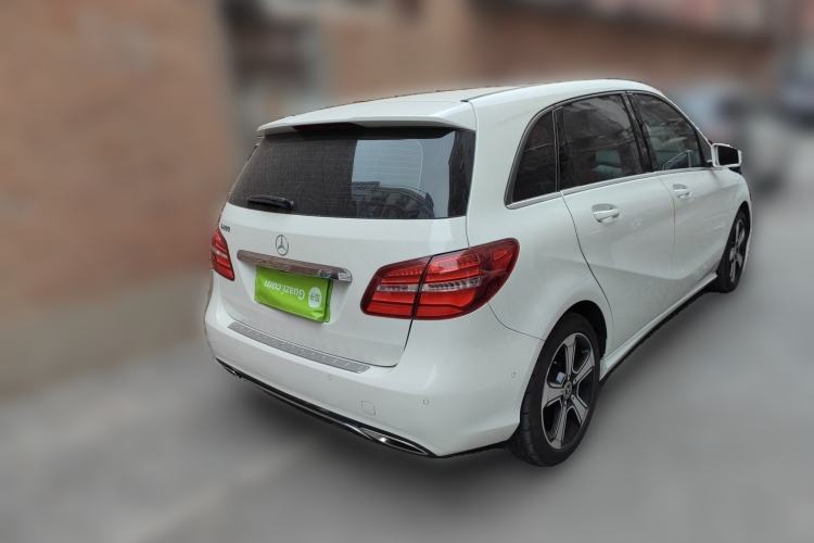 Used Mercedes-Benz B-Class 2019 B 200 Fashion Model
