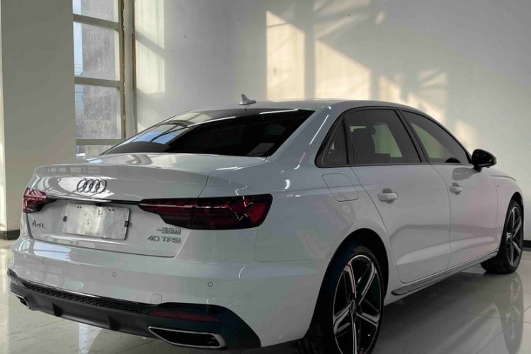 Used Audi A4L 2025 2 Million Units Enjoyment Version 40 TFSI Luxury Dynamic Edition
