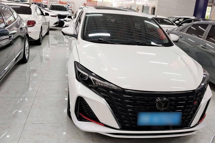 Used Changan Eado 2023 Changan Edition PLUS Blue Whale NE 1.4T GDI DCT Prestige Version
