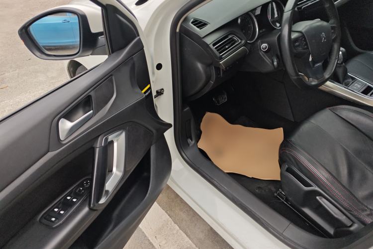 Used Peugeot 408 2014 1.8L Automatic Luxury Edition