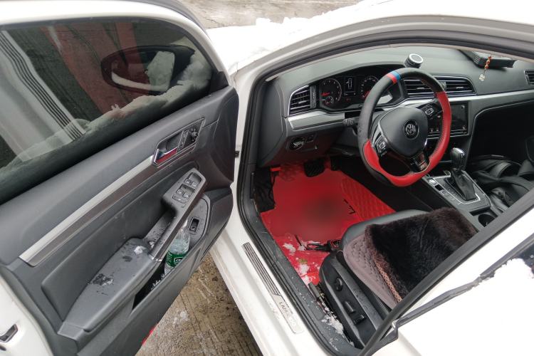 Used Volkswagen Lamando 2019 280TSI DSG Comfort Edition China VI standard
