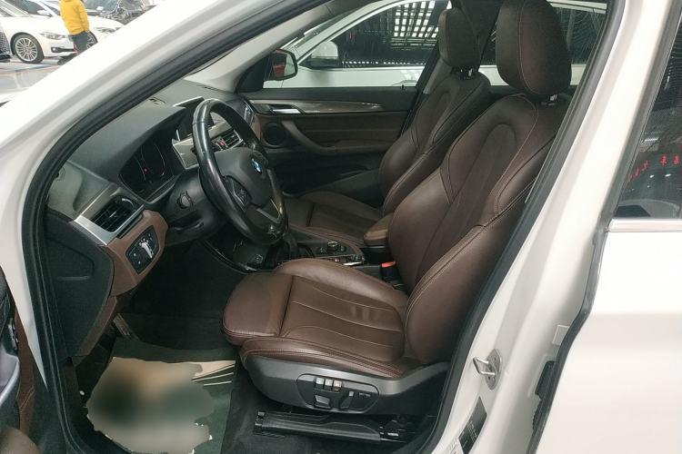 Used BMW X1 2018 sDrive18Li Luxury Model
