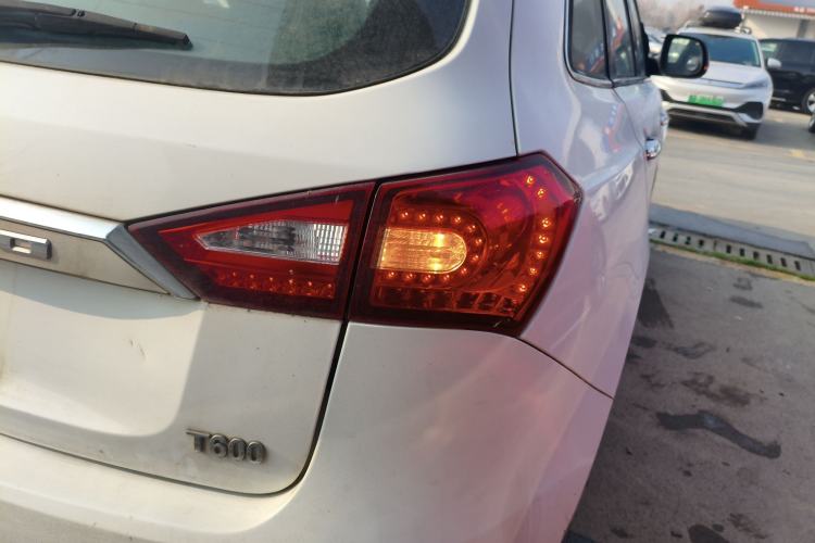 Used Zotye T600 2015 1.5T Manual Luxury Model