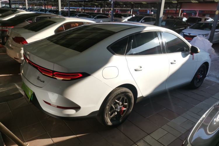 Used BYD Qin PLUS 2025 DM-i Smart Drive 55KM Leading Model
