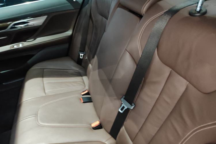 Used BMW 7 Series 2018 730Li Leading Model Excellence Package
