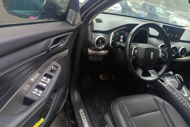 Used Wey VV6 2018 2.0T Two-Wheel Drive Flagship Version China V Standard