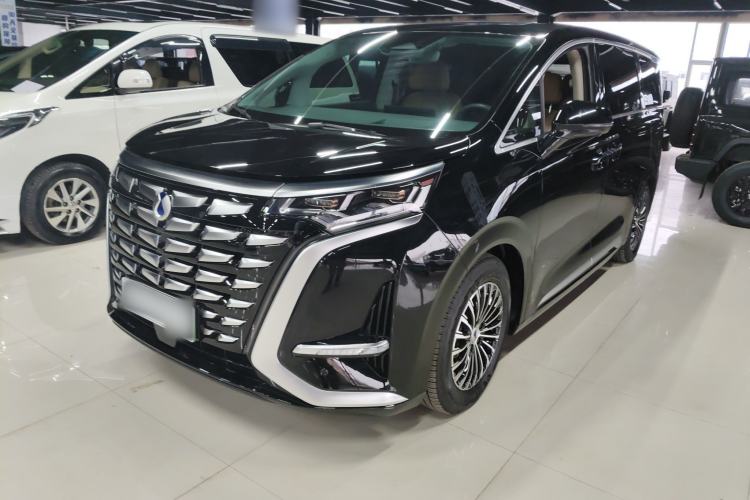 Used Denza D9 2022 DM-i 970 Four-Wheel Drive Flagship Model