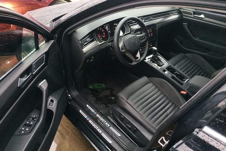 Used Volkswagen Magotan 2020 330TSI DSG Leading Model
