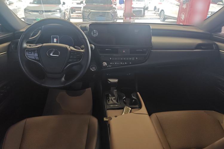 Used Lexus ES 2023 200 Excellence Edition