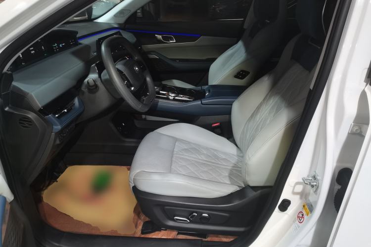 Used Changan UNI-K iDD 2022 Blue Whale iDD 130km 1.5T Prestige Model
