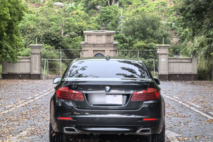Used BMW 5 Series 2014 535Li Leading Model
