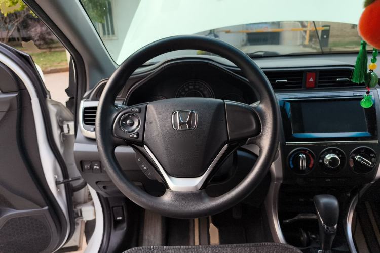 Used Honda Crider 2016 1.8L CVT Luxury Edition
