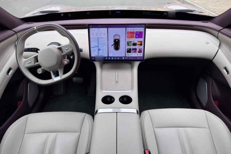 Used Xiaomi Auto YU7 2025 Ultra-Long Range All-Wheel Drive Pro Version
