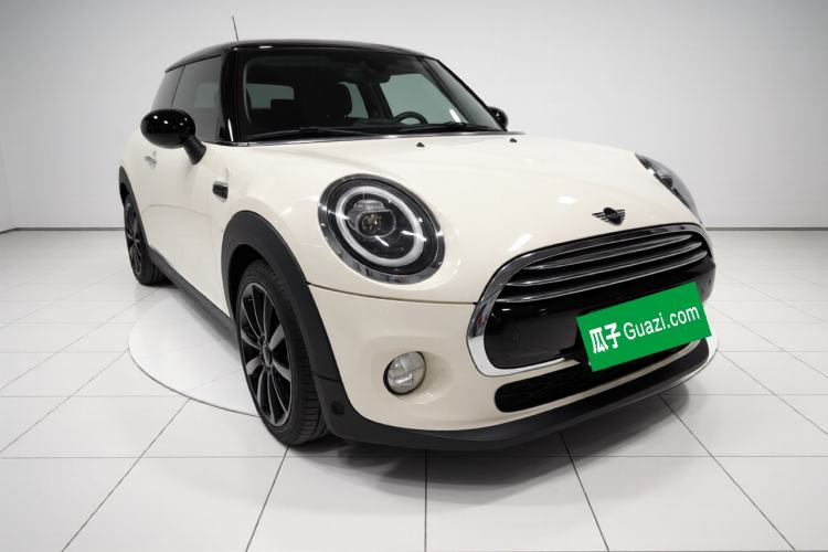 Used MINI MINI 2018 1.5T COOPER Artist
