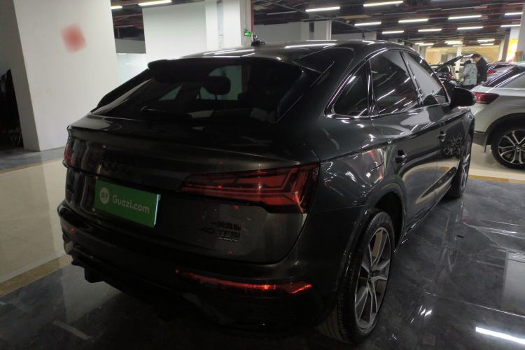 Used Audi Q5L Sportback 2022 Updated 40 TFSI Luxury Edition