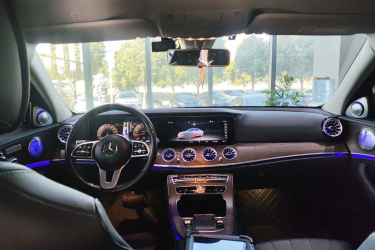 Used Mercedes-Benz E-Class 2019 E 260 L