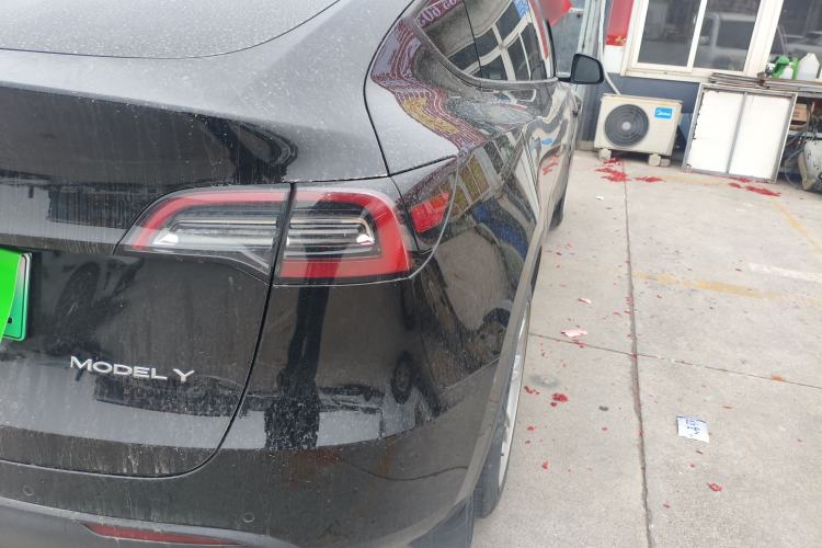 Used Tesla Model Y 2023 Rear-Wheel-Drive Version