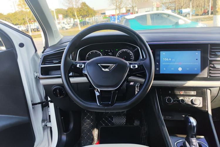 Used Jetta VS5 2022 280TSI Automatic Trend Edition
