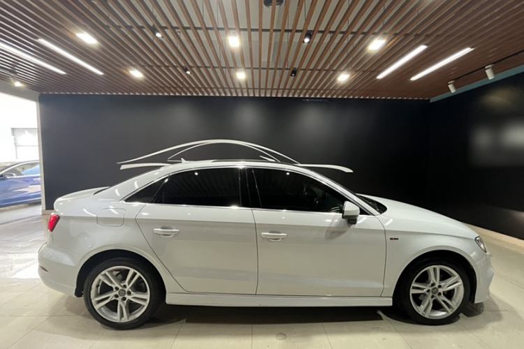 Used Audi A3 2018 30th Anniversary Edition Limousine 35 TFSI Fashion Model
