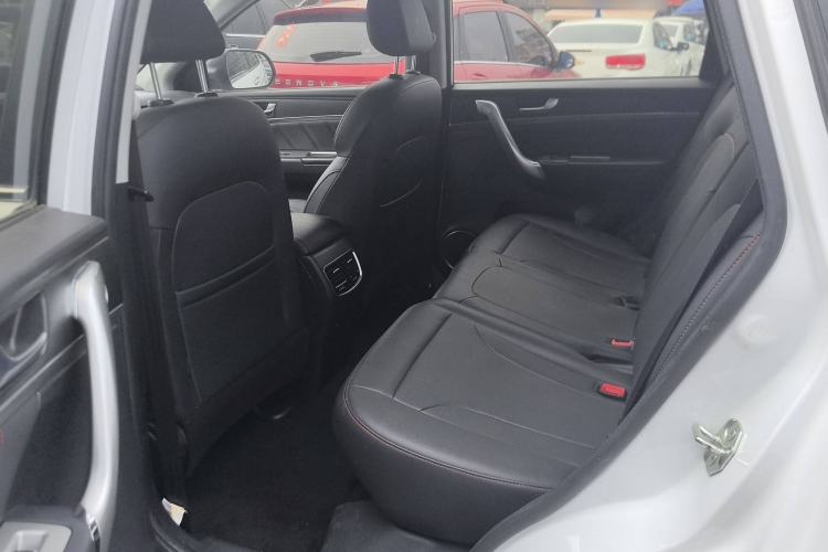 Used Haval M6 2019 1.5T DCT Two-Wheel Drive Value Edition China VI Standard
