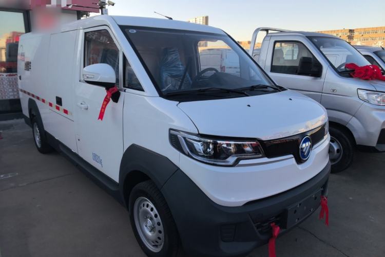 Used Foton Intelligent Blue Elf E7 2024 Facelifted All-Electric Van Flat Roof 2 Seats Evey Lithium Energy 41.86 kWh
