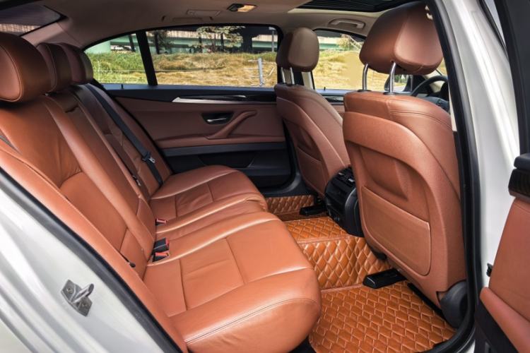 Used BMW 5 Series 2014 525Li Leading Model
