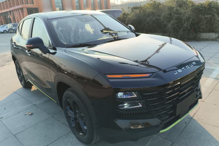 Used JETOUR Dashing 2025 1.5T DCT Beyond Edition
