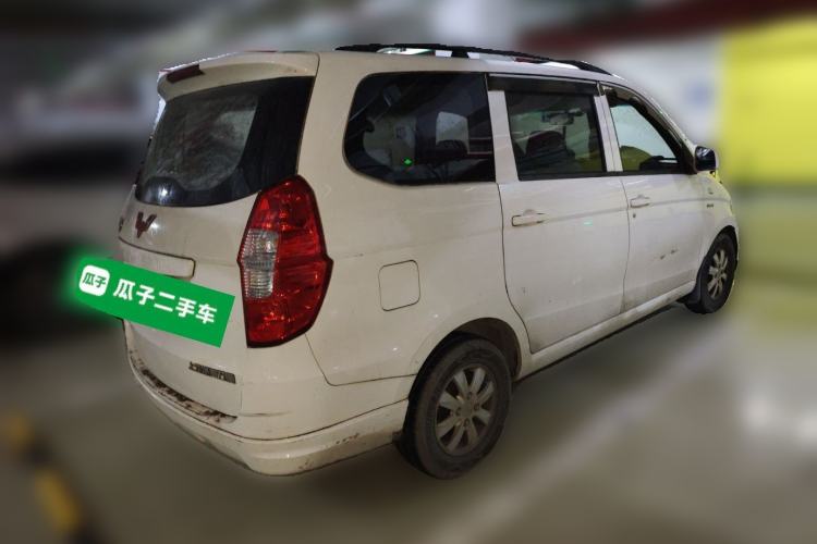 Used Wuling Hongguang 2015 1.5L S Basic Version China V Standard
