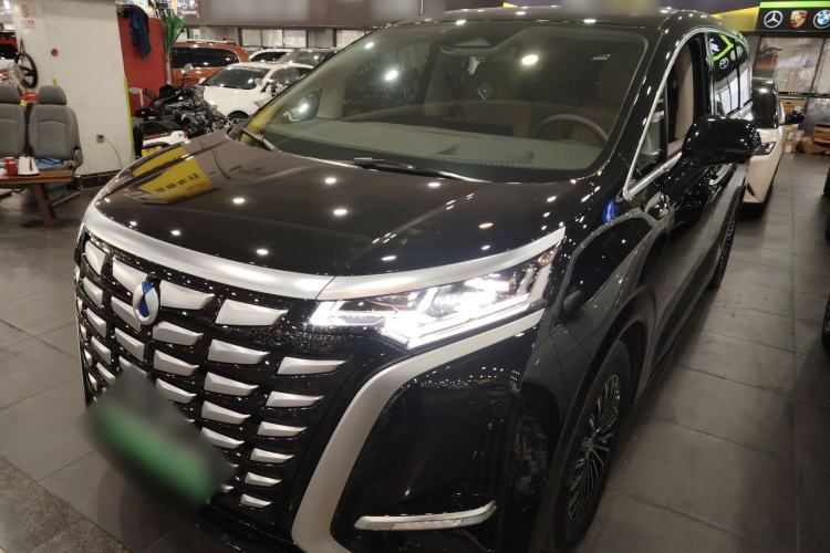 Used Denza D9 2022 DM-i 970 Four-Wheel Drive Prestige Model