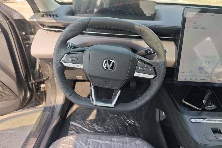 Used Changan Eado PHEV 2025 Smart New Blue Whale 145KM Battleship Edition
