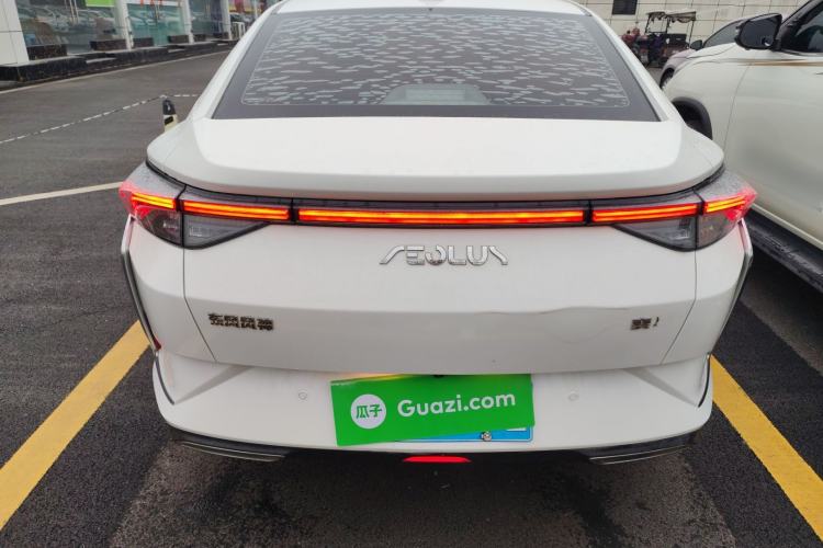 Used Dongfeng Aeolus Yixuan 2021 230T Automatic Chasing Shadow Edition
