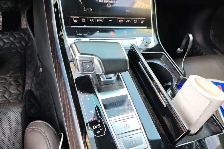 Used Audi A8 2022 A8L 50 TFSI quattro Comfort Edition Collector's Model
