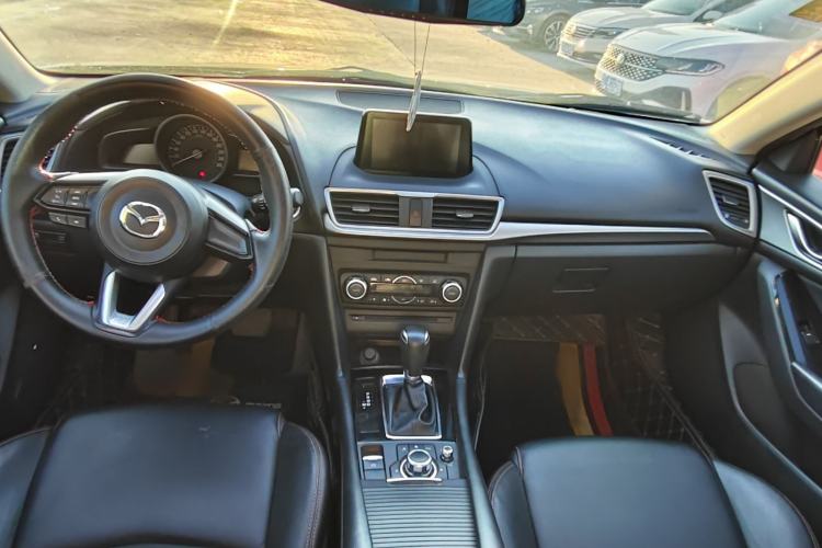 Used Mazda Mazda 3 Axela 2017 Sedan 1.5L Automatic Luxury Model Emission Standard China V
