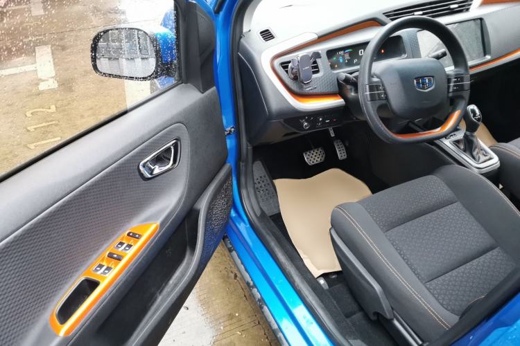 TDK.VehicleDetails.img