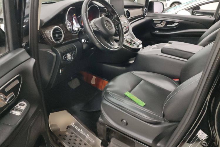 Used Mercedes-Benz V-Class 2018 V 260 Avantgarde Edition China V