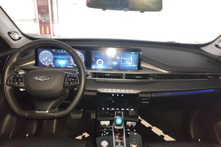 Used Chery Tiggo 8 PLUS 2022 290TGDI DCT Haoting Edition