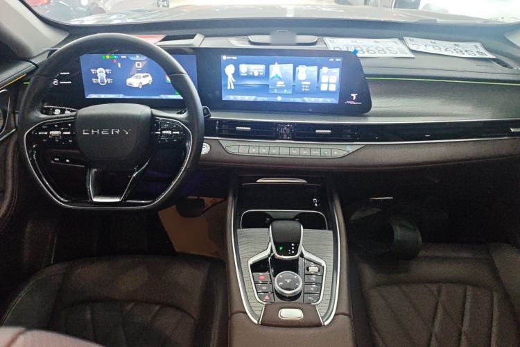 Used Chery Tiggo 8 PRO 2025 290T Two-Wheel Drive Prestige Edition
