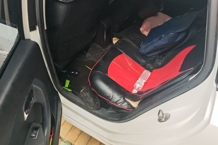 Used Volkswagen Polo 2016 1.4L Manual Fashion Model
