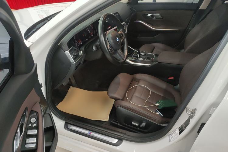 Used BMW 3 Series 2021 Second Facelift 325Li M Sport Package
