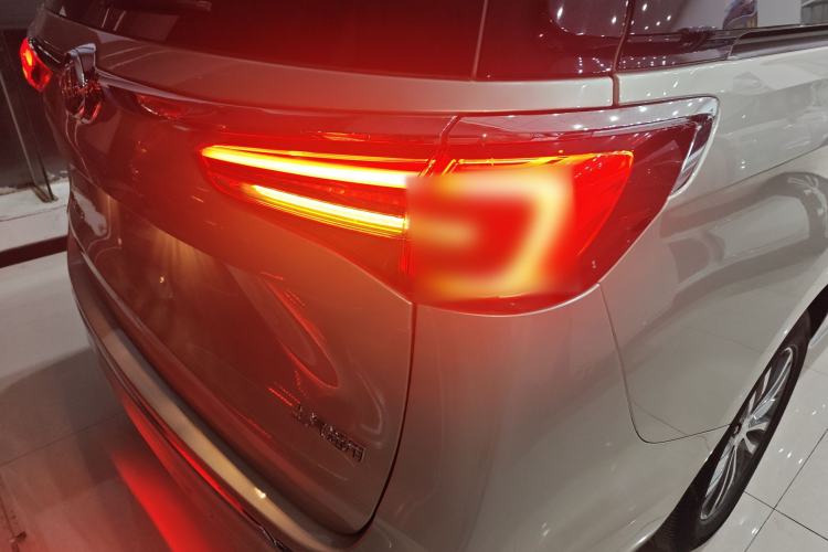 Used Buick GL8 2023 ES Lu Zun Comfort Model
