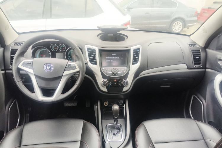 Used Changan CS35 2015 1.6L Automatic Luxury Model China IV Standard
