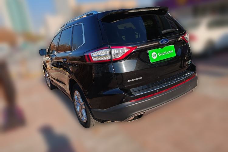 Used Ford Edge 2015 2.0T GTDi 4x4 High-Grade Model
