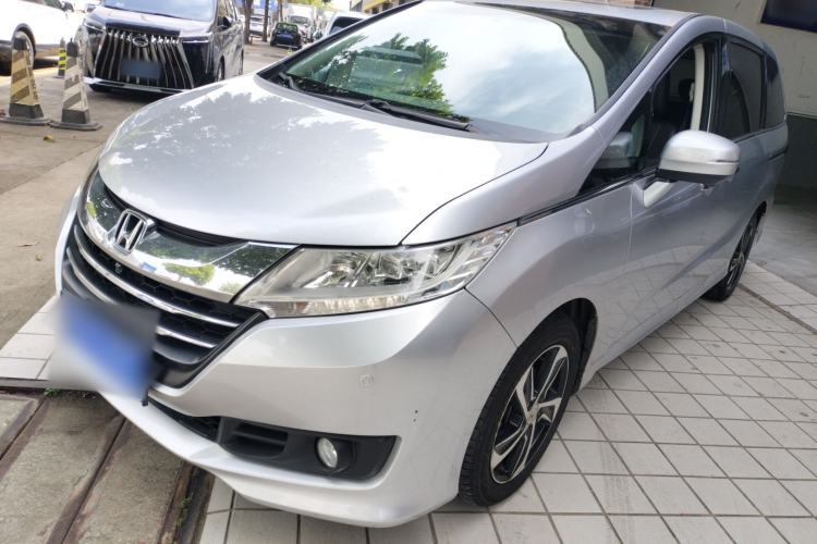 Used Honda Odyssey 2015 2.4L Supreme Edition