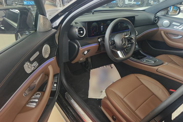 Used Mercedes-Benz E-Class New Energy 2023 E 350 e L Plug-in Hybrid Sports Sedan
